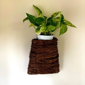 Vintage Hanging wall Wicker‎ Plant Holder Woven Basket planter